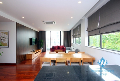 A Brandnew and Gorgeously 04 bedrooms apartment for rent in Tay Ho area.